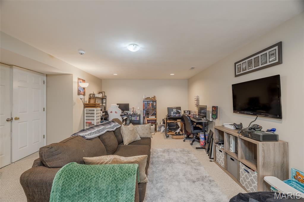 39 Scarlet Oak Court Property Photo 21