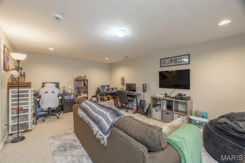 39 Scarlet Oak Court Property Photo 22