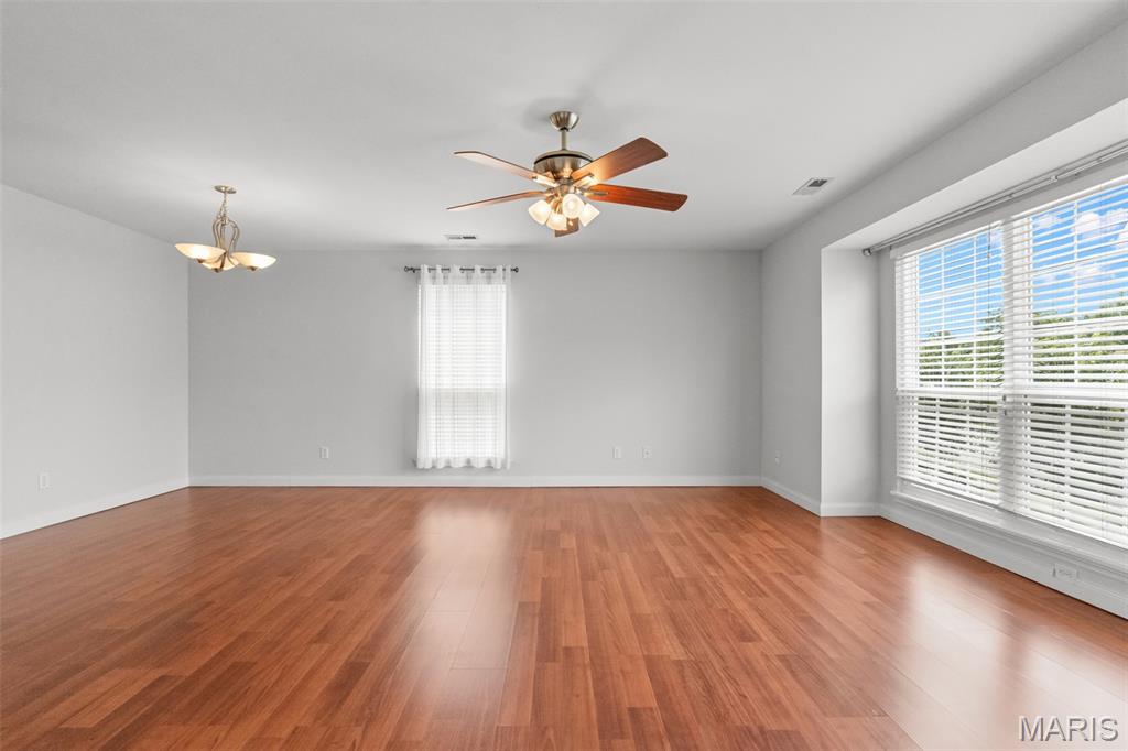 1323 Holgate Drive B Property Photo 4