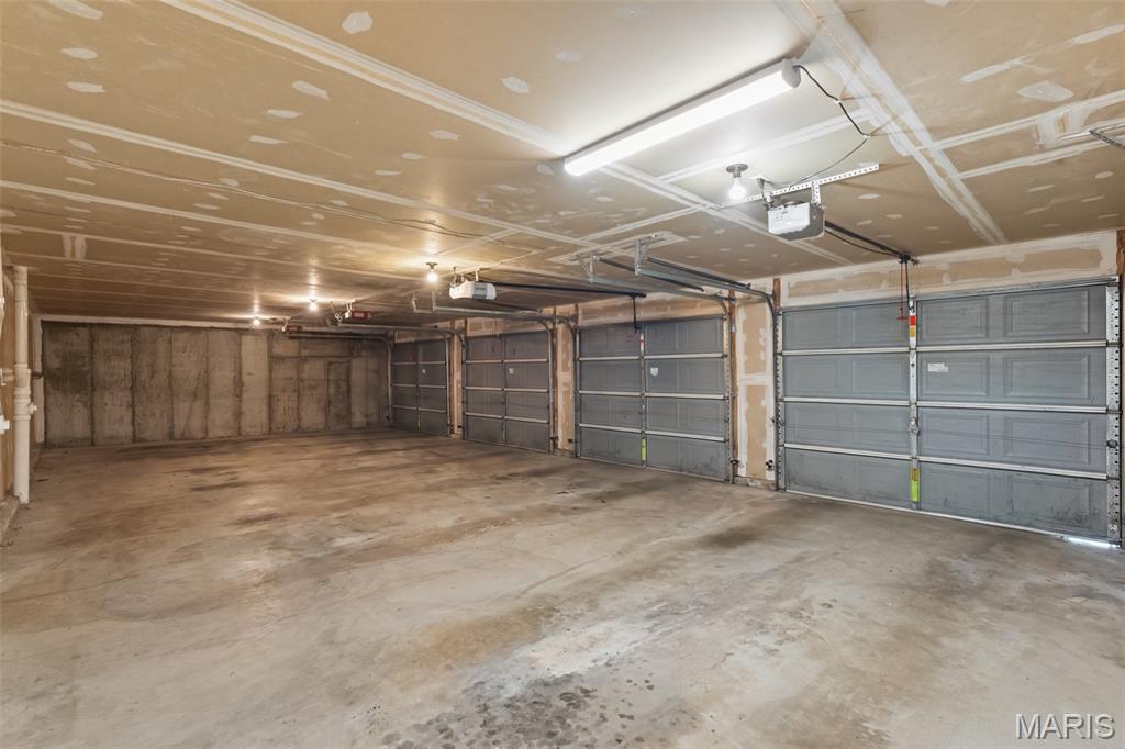 1323 Holgate Drive B Property Photo 28