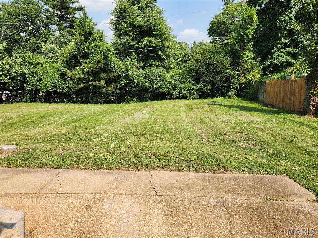 702 Vendome Property Photo 16