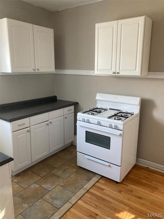 5504 Devonshire Avenue Property Photo 6