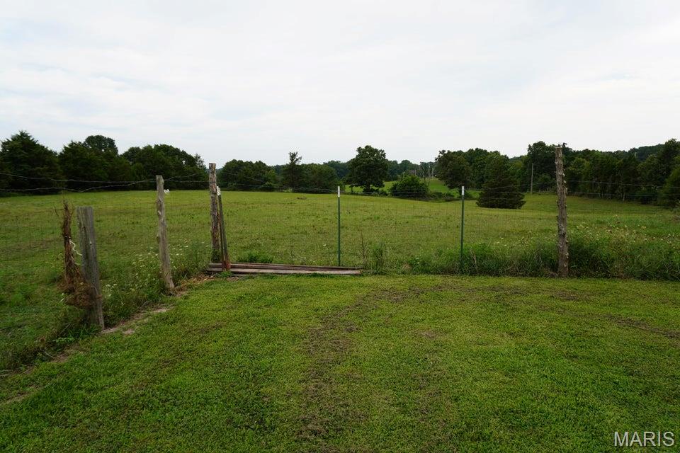 13226 Cr 437 Property Photo 19