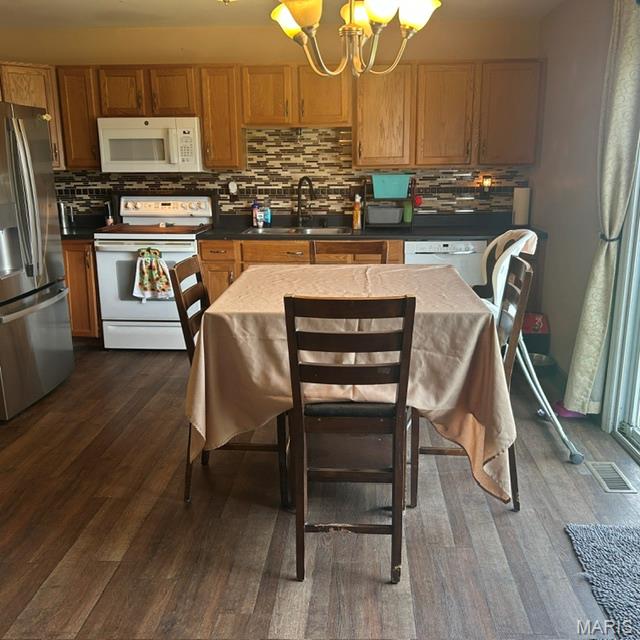 27 Silver Spur Drive Property Photo 5