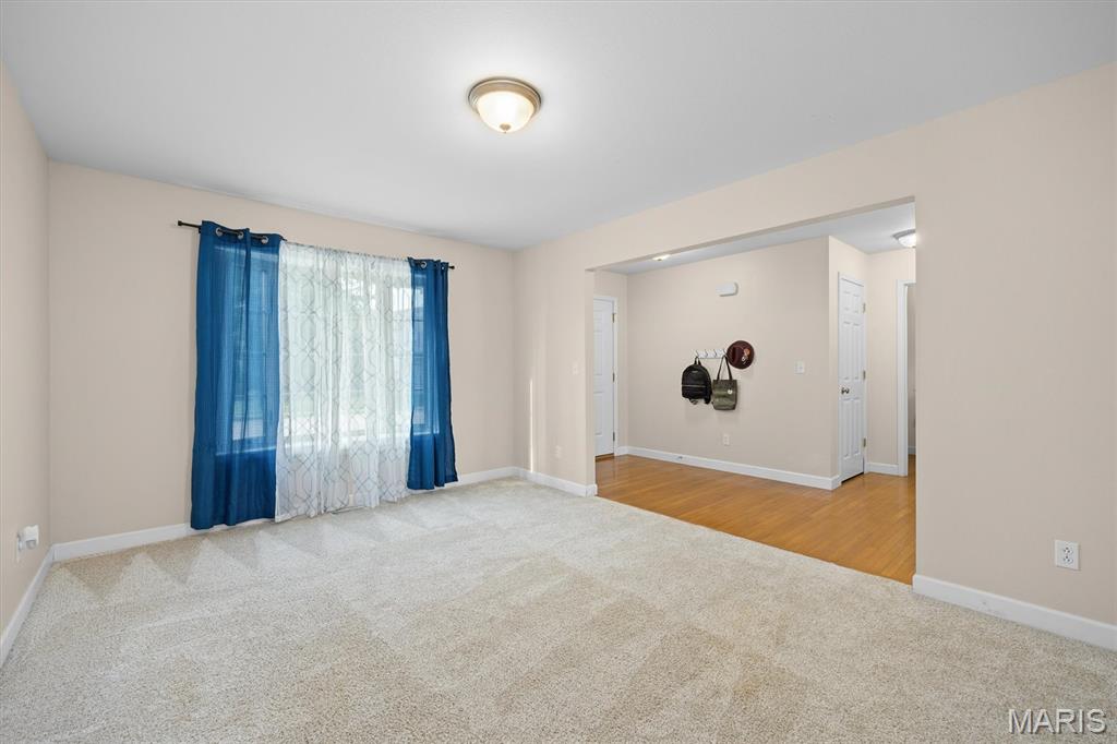 752 Bassett Street Property Photo 6