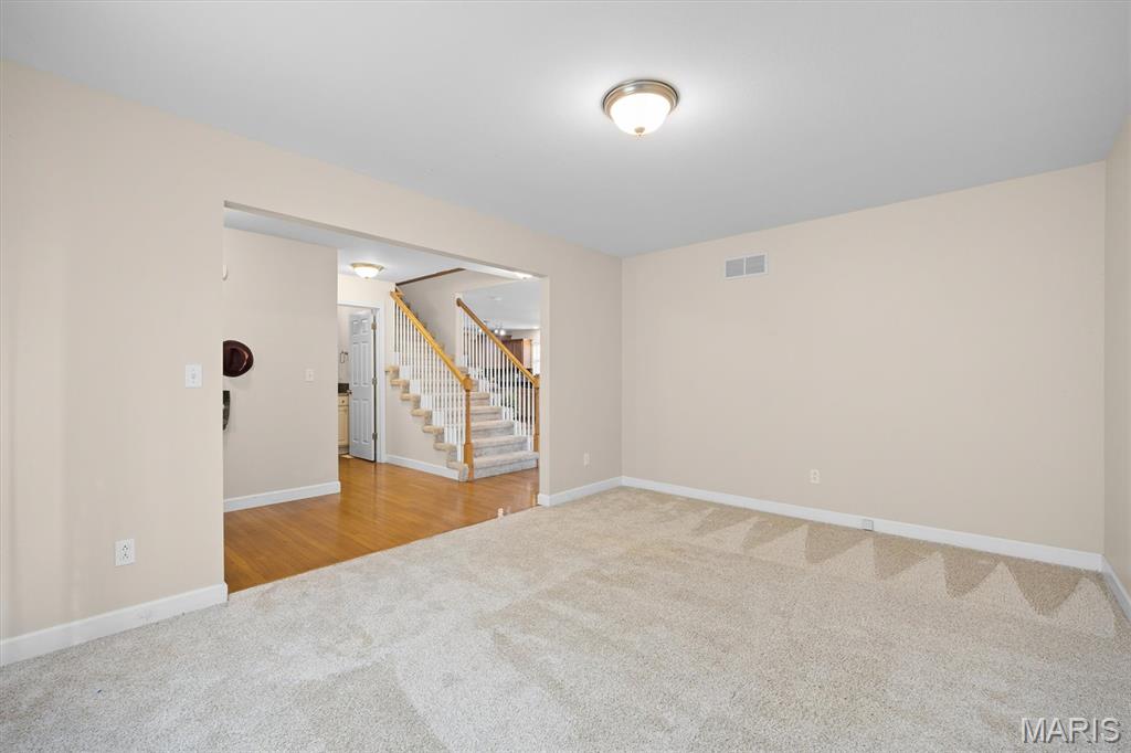 752 Bassett Street Property Photo 7