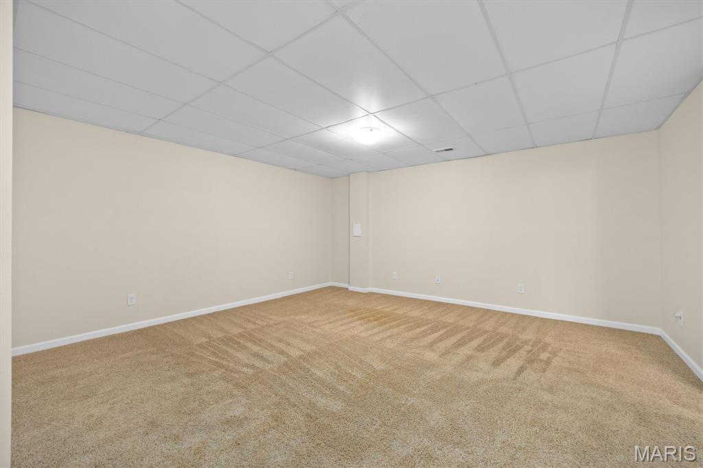 752 Bassett Street Property Photo 33
