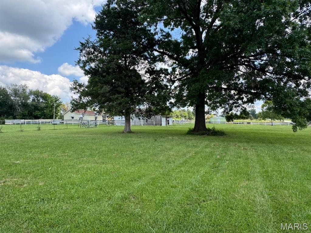 925 Highway Kk Property Photo 6
