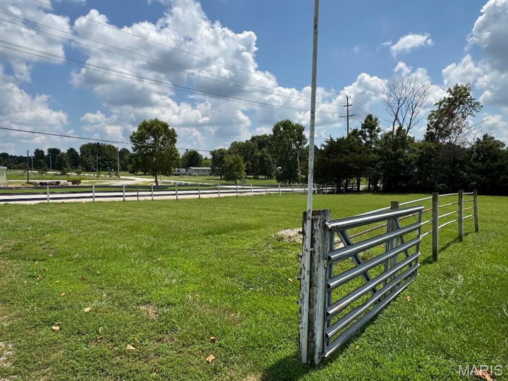 925 Highway Kk Property Photo 12