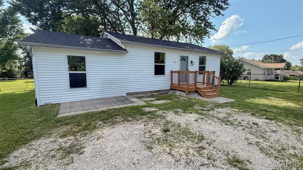 557 Vreeland Road