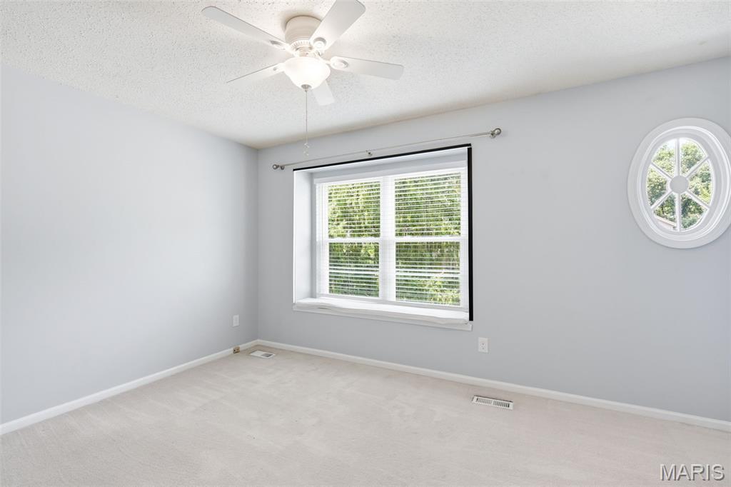 816 Ginger Wood Court Property Photo 11
