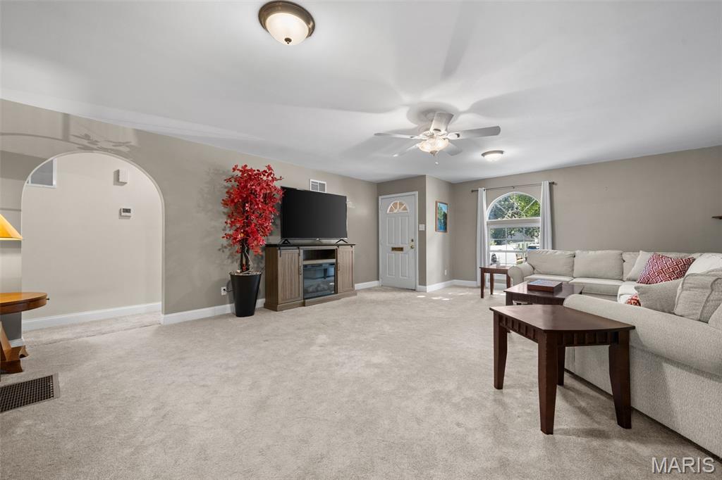 4605 Heidelberg Avenue Property Photo 6