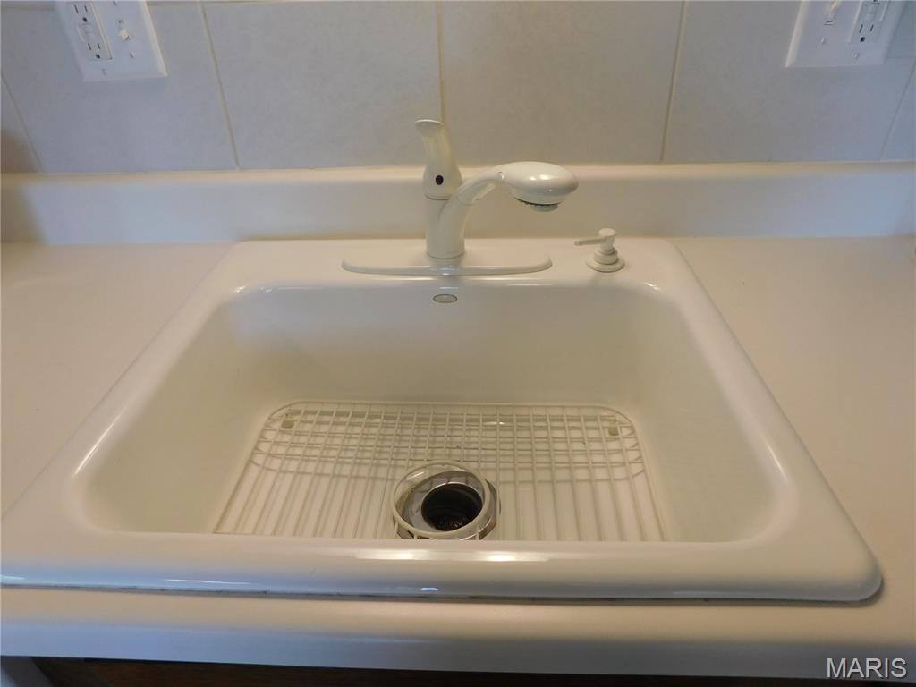 1673 Herault Place F Property Photo 9