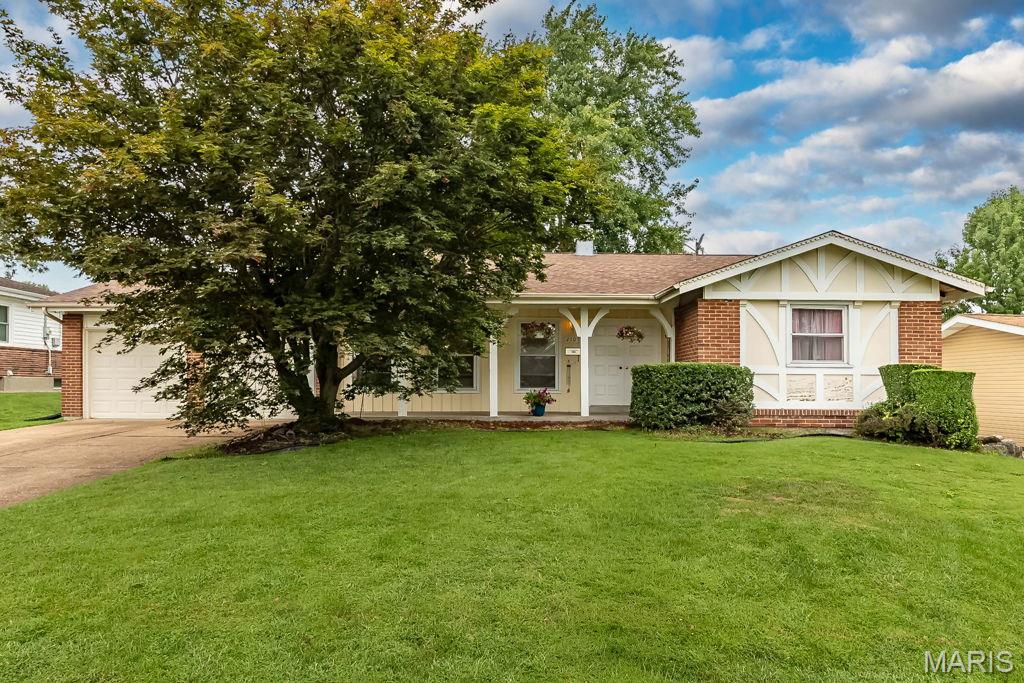 2105 Barcelona Drive Property Photo 2