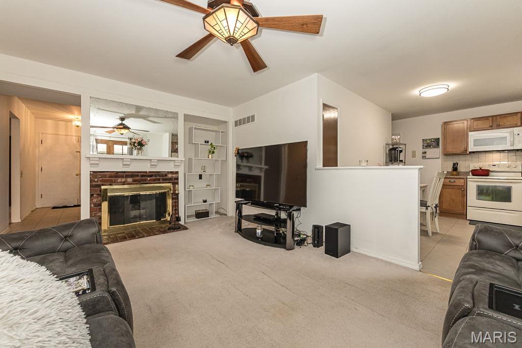 2105 Barcelona Drive Property Photo 10