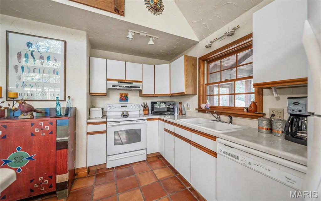 175 County Road 513 Property Photo 33