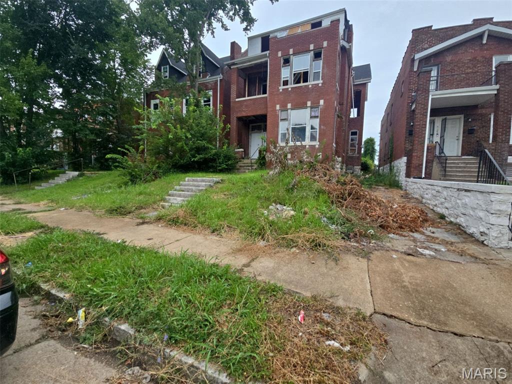 4125 Enright Avenue