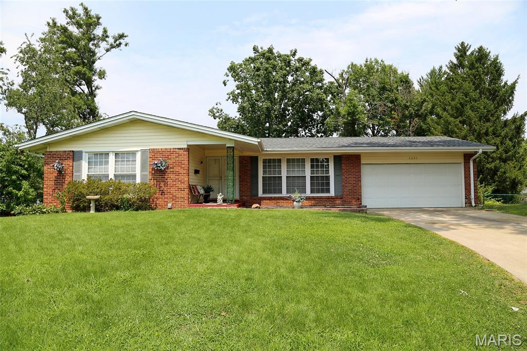 3245 Long Champs Drive Property Photo 1