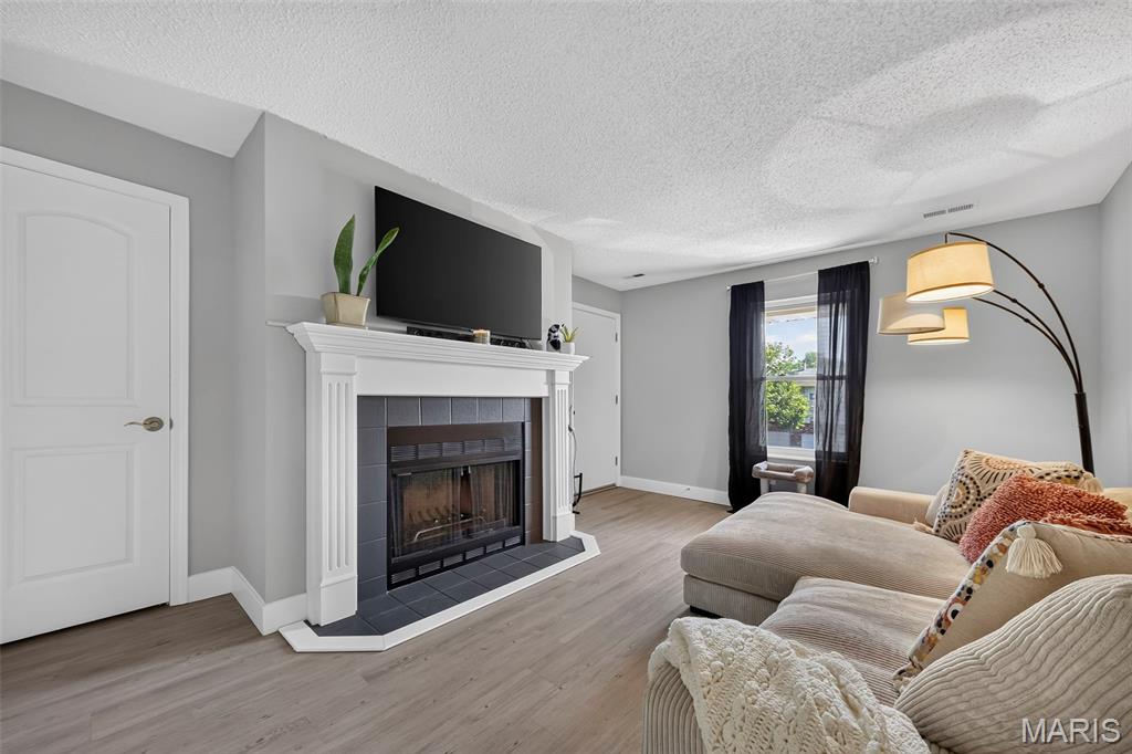 31 Delray E Property Photo 6