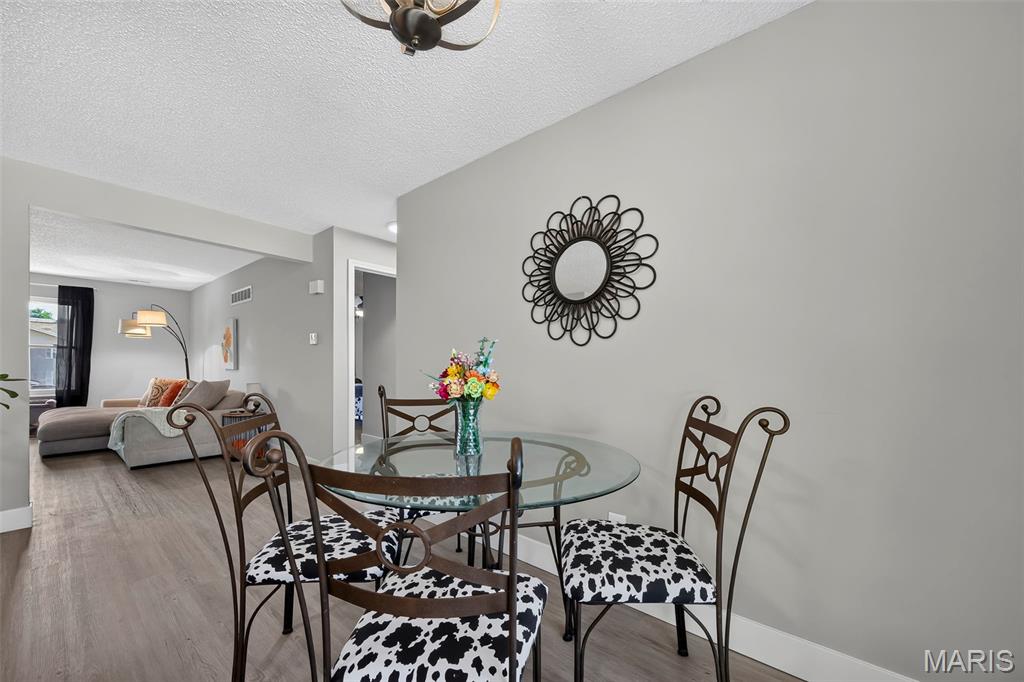 31 Delray E Property Photo 9
