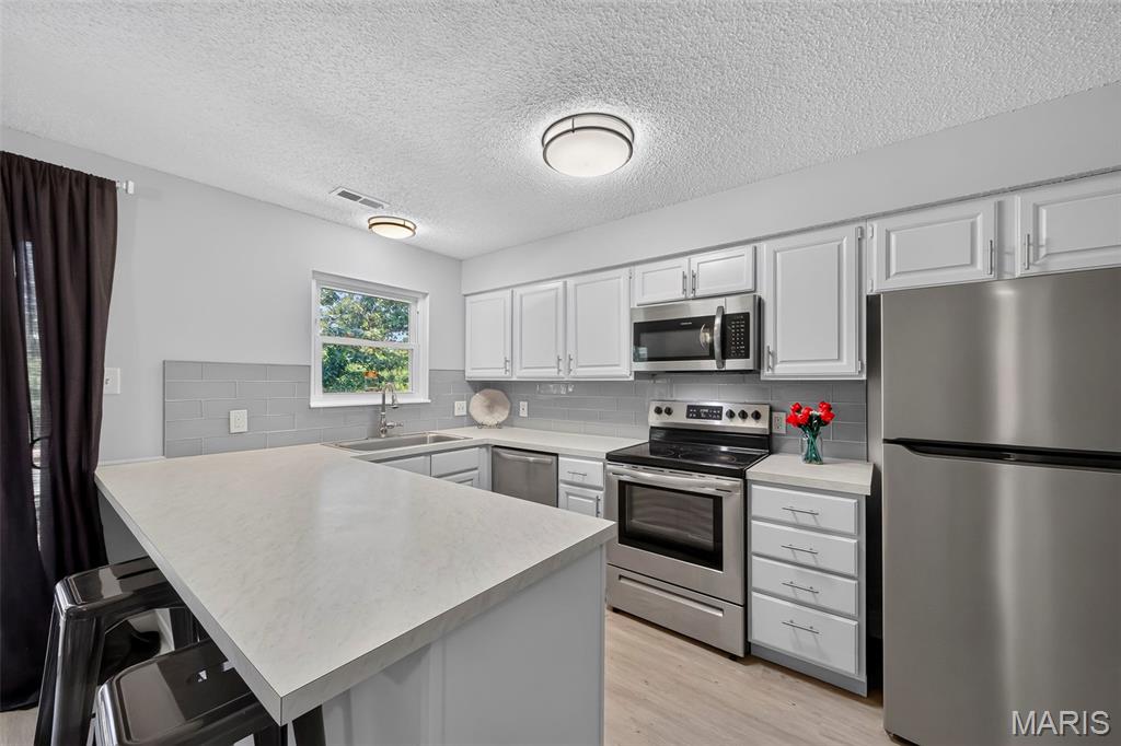 31 Delray E Property Photo 11