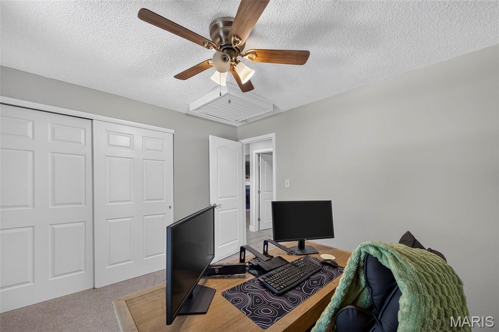 31 Delray E Property Photo 21