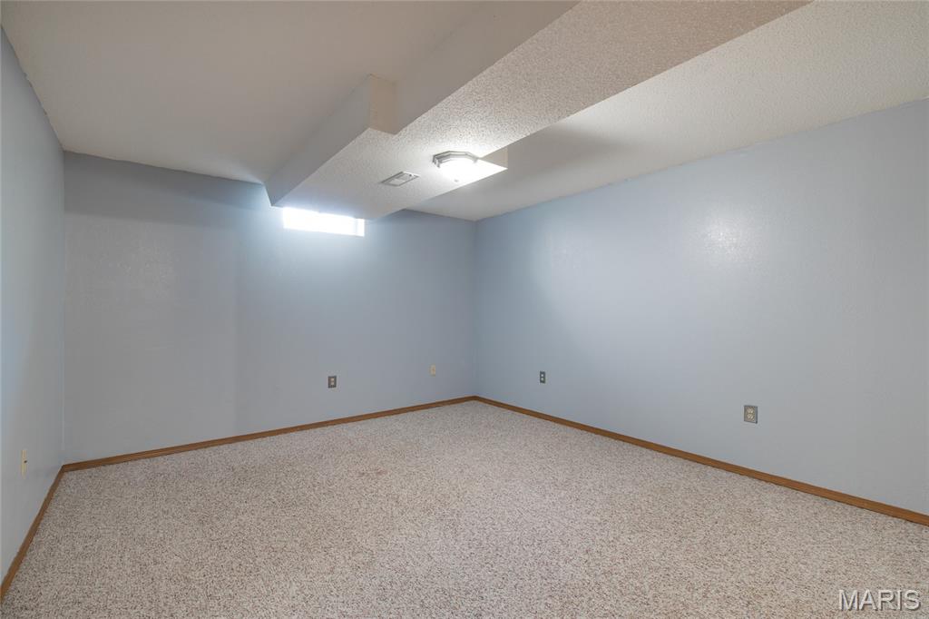 11 Glenmoor Court Property Photo 35