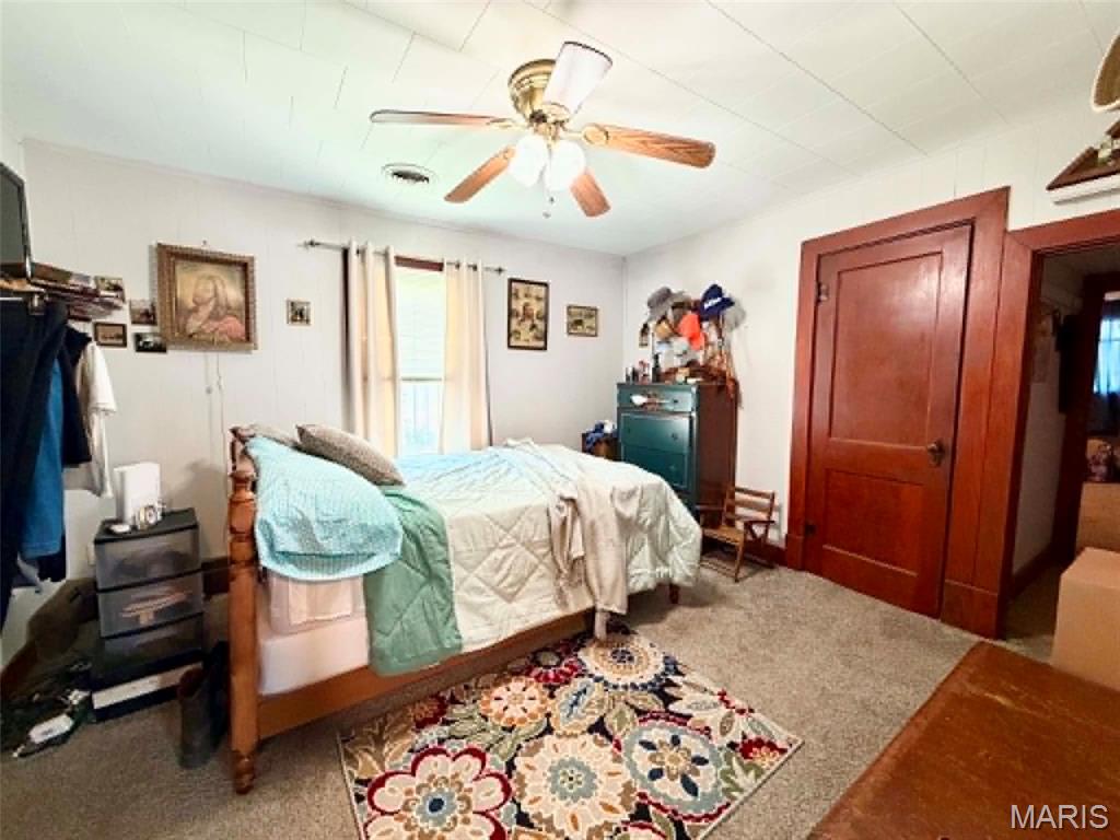 501 Washington Street Property Photo 8