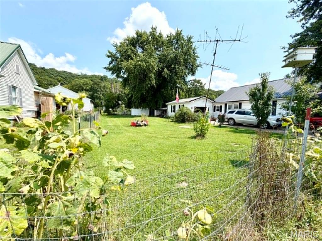 501 Washington Street Property Photo 17