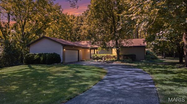 801 & 895 Coal Bank Road Property Photo 1
