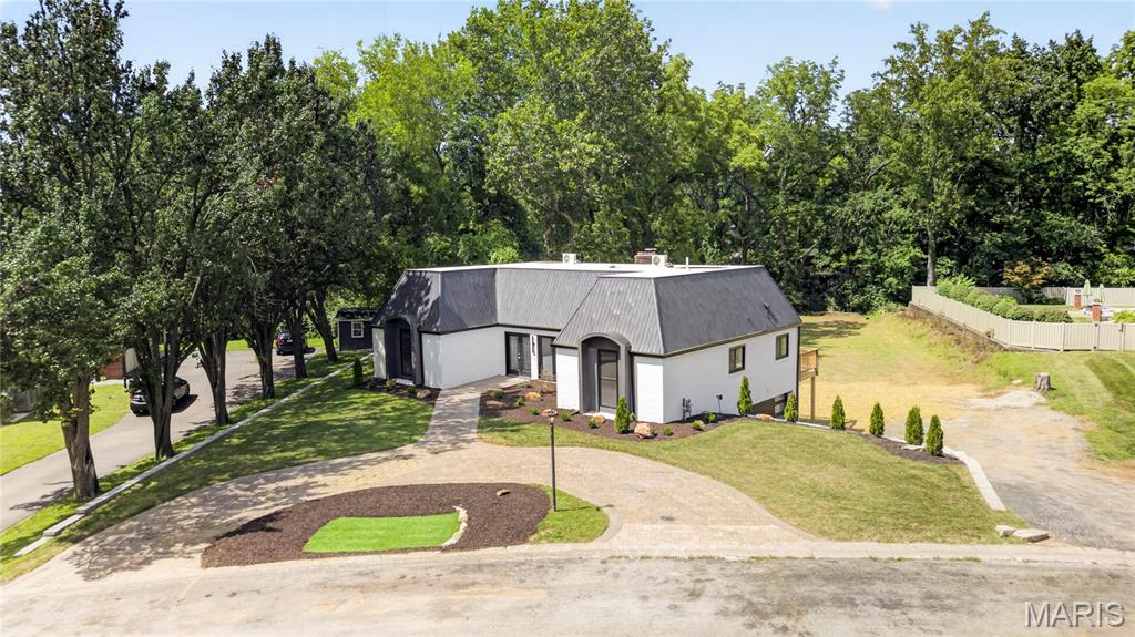 111 Lamoine Lane Property Photo 4