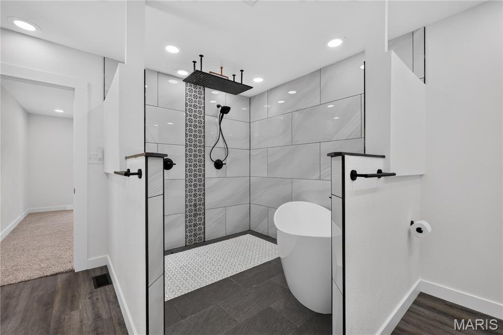 111 Lamoine Lane Property Photo 23