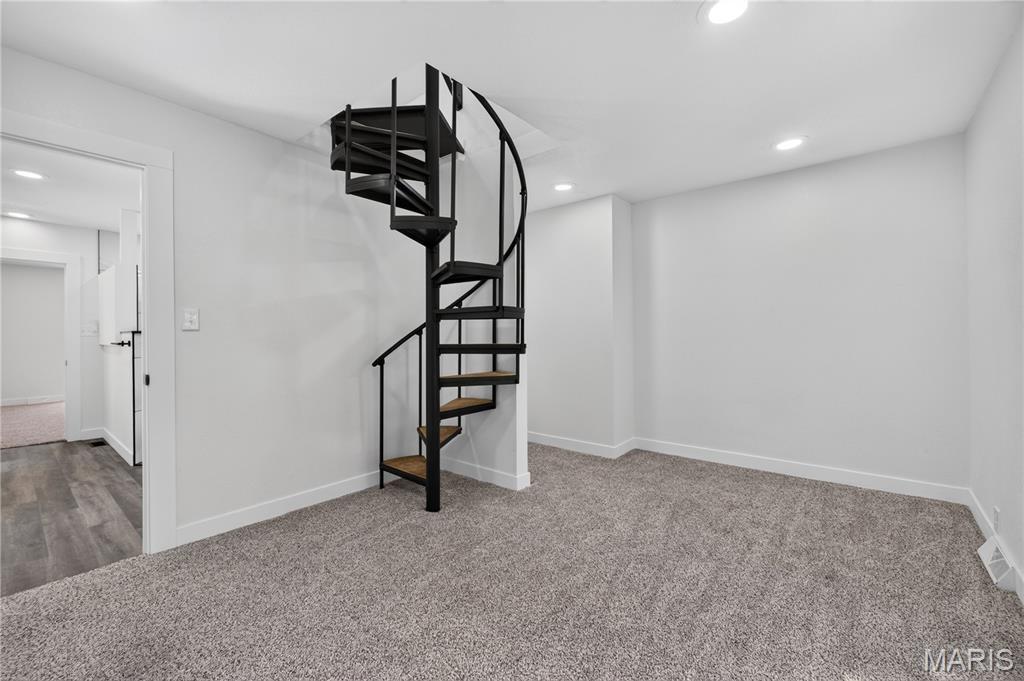 111 Lamoine Lane Property Photo 25