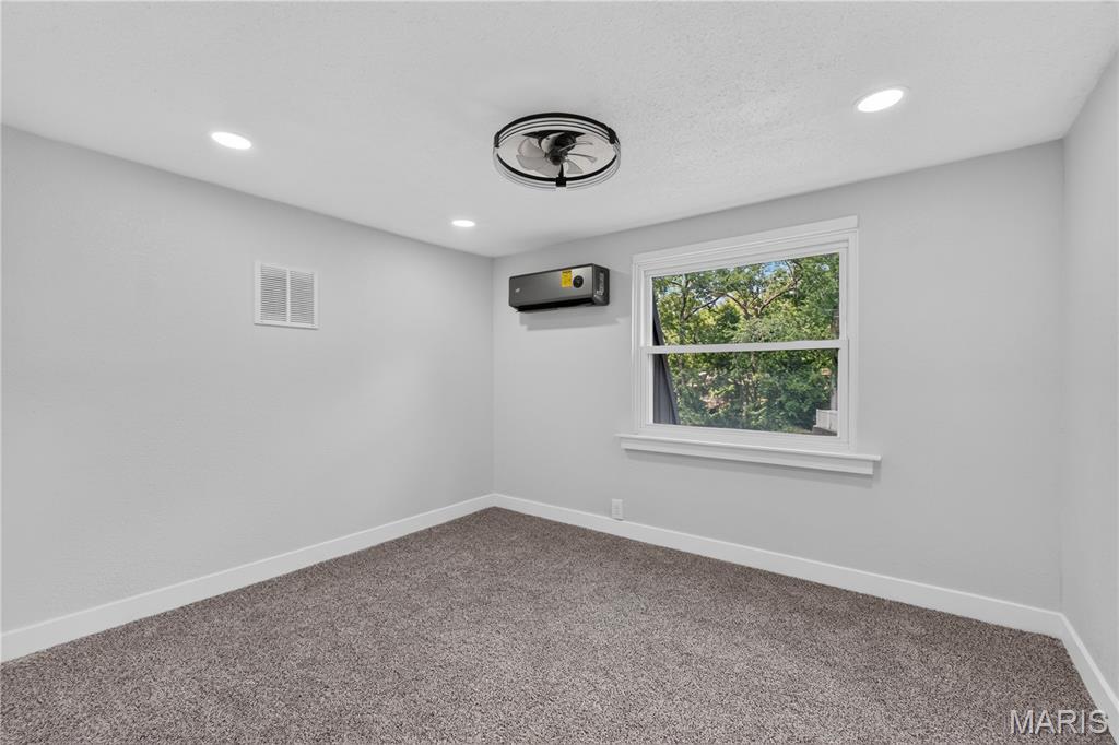 111 Lamoine Lane Property Photo 29