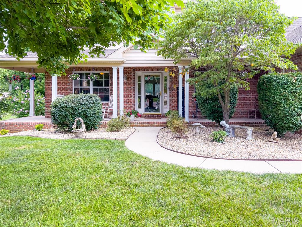 1524 Caleb Court Property Photo 4