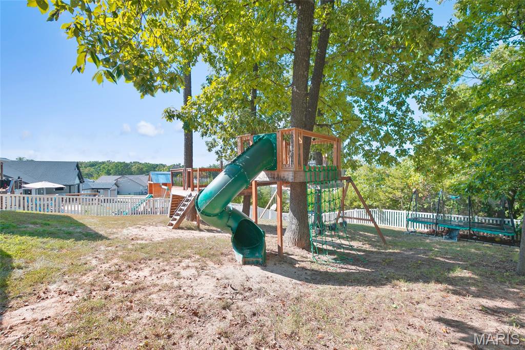 1409 Burrwyck Lane Property Photo 35