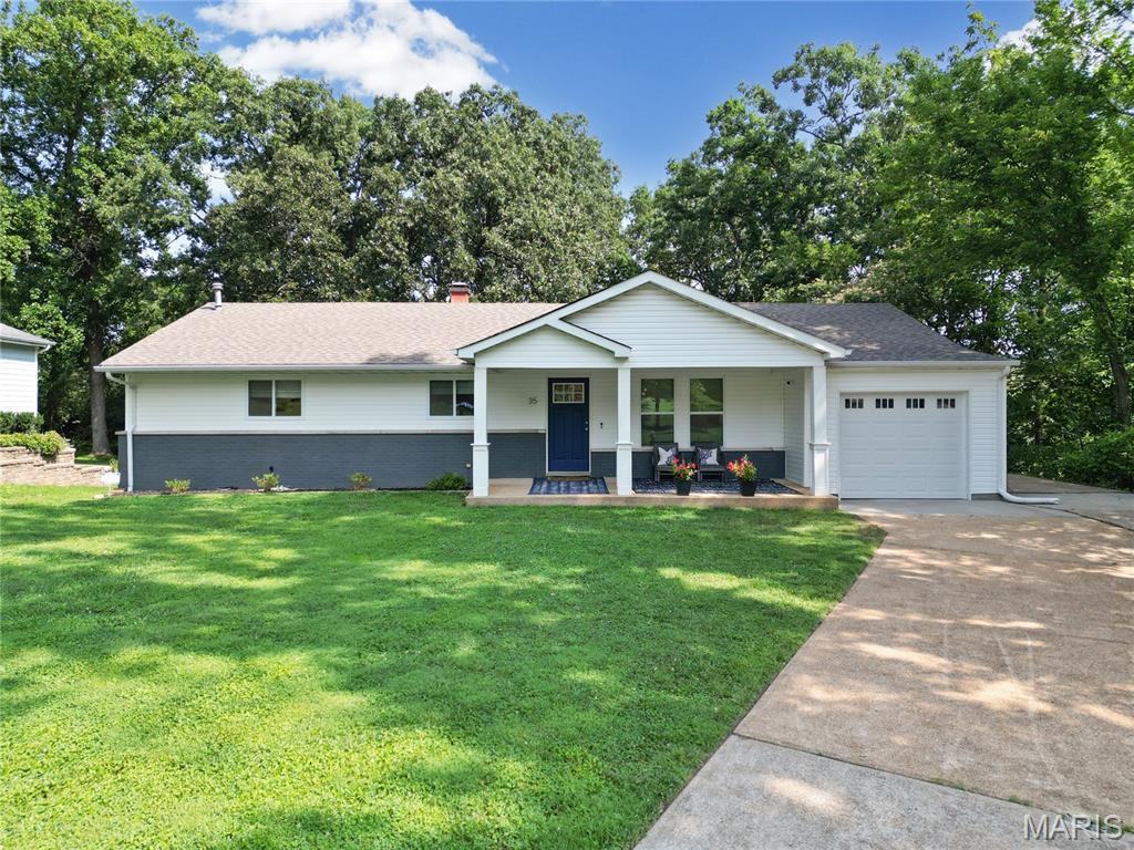 35 Branford Drive Property Photo 1
