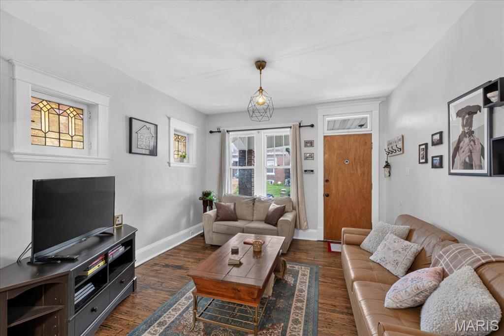4448 Wallace Street Property Photo 5