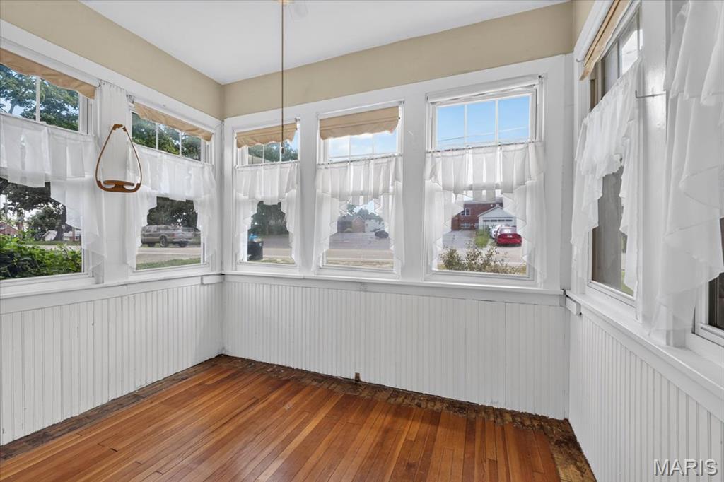 6731 Aliceton Avenue Property Photo 4