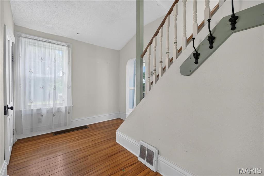 6731 Aliceton Avenue Property Photo 16