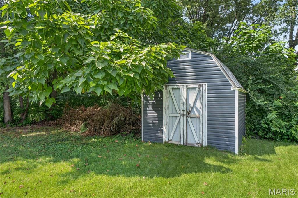 6731 Aliceton Avenue Property Photo 31