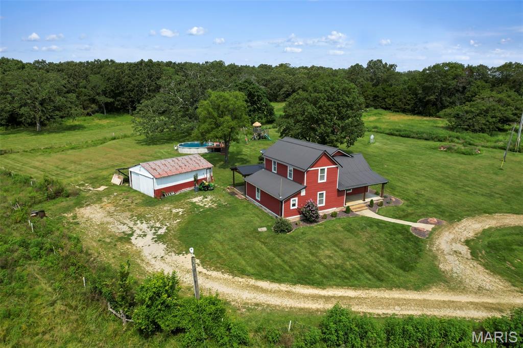 604 Old Irondale Road Property Photo 3