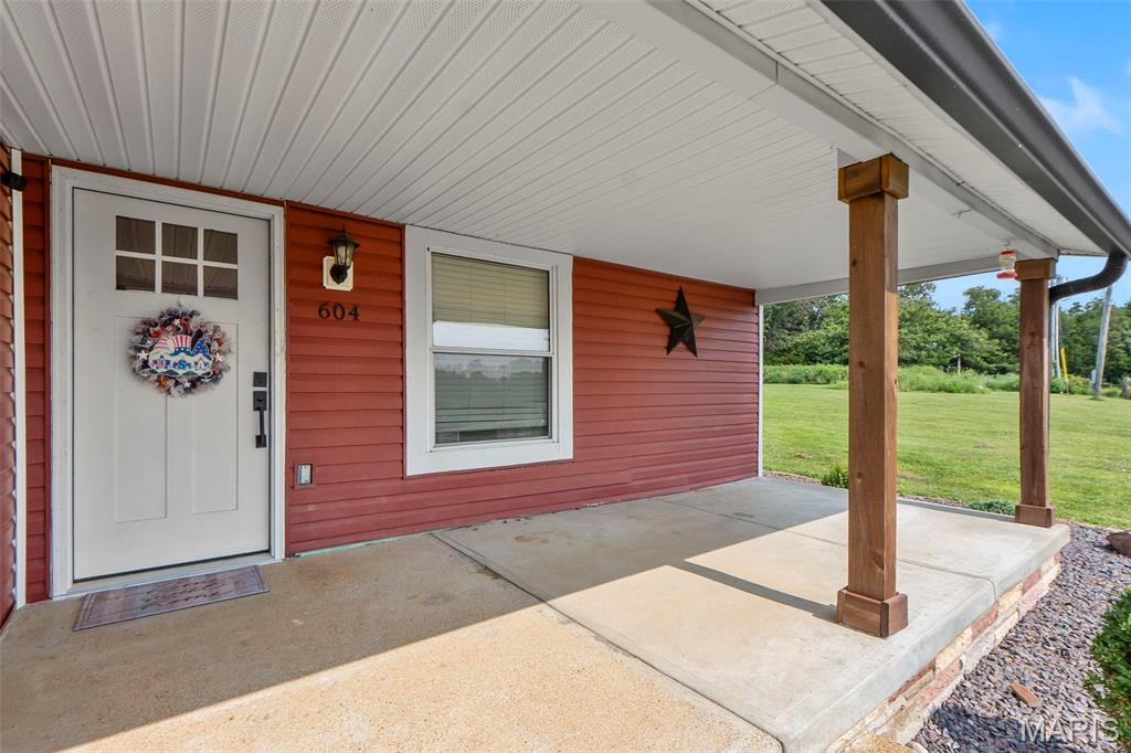 604 Old Irondale Road Property Photo 6