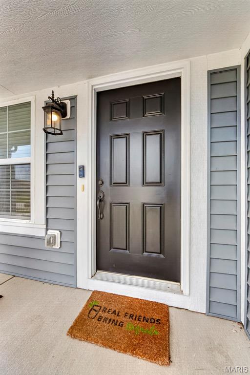 2211 Eagle River Drive Property Photo 4
