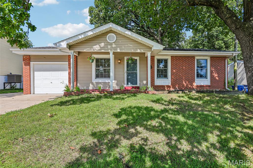 2213 Gladiator Drive Property Photo 1