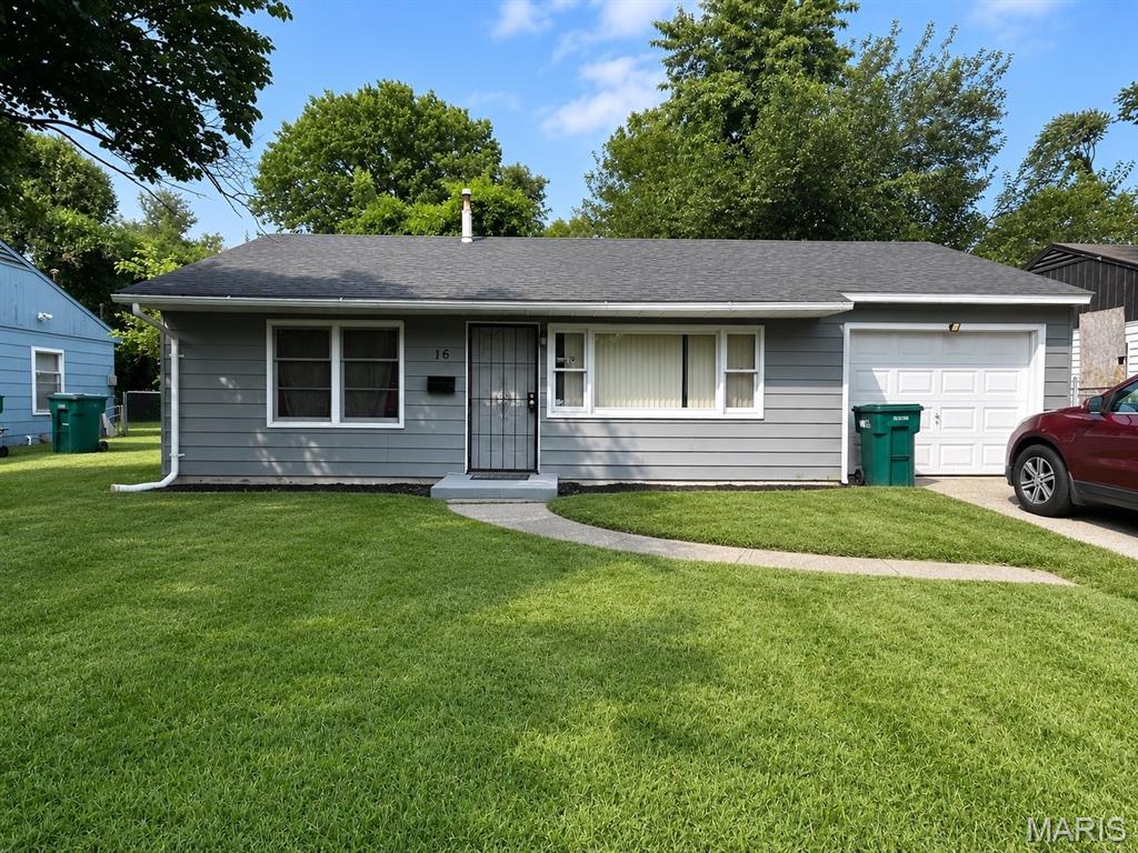 16 Helen Court Property Photo 1