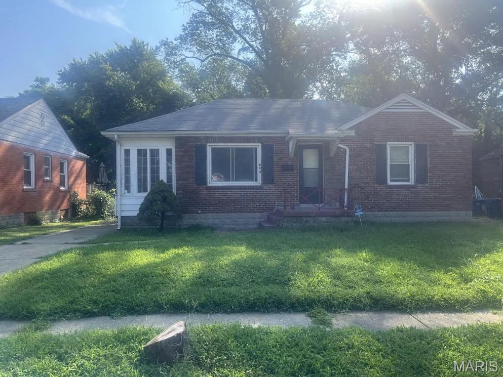 604 East Avenue Property Photo 1