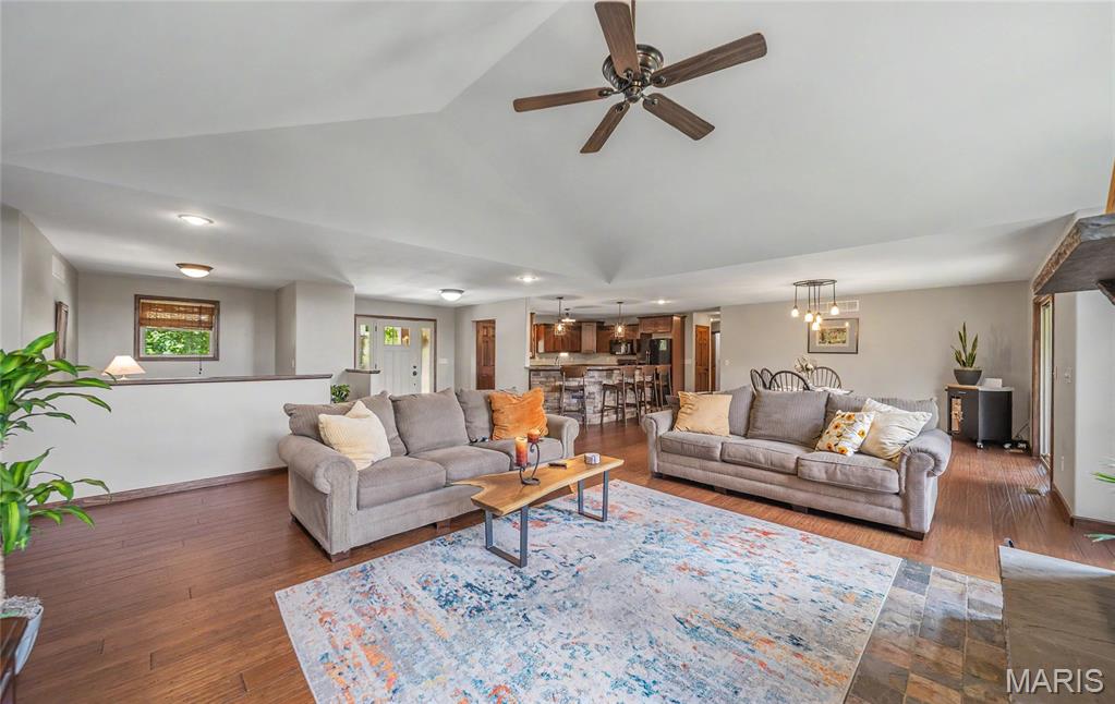 33701 Crystal Lake Road Property Photo 16