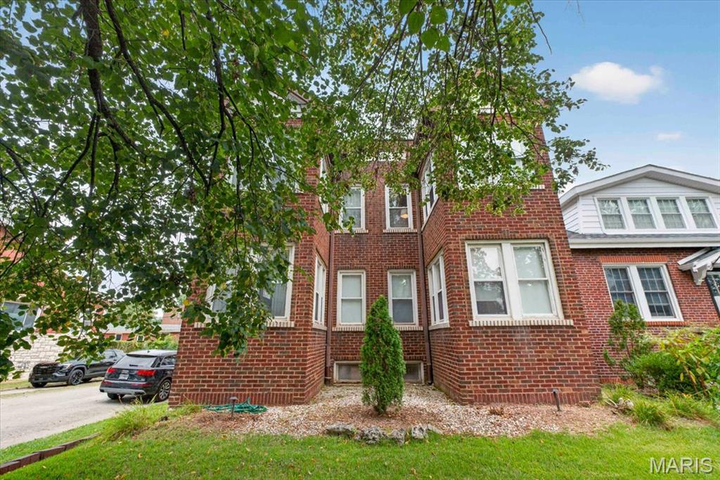 6218 S Kingshighway Boulevard Property Photo 5