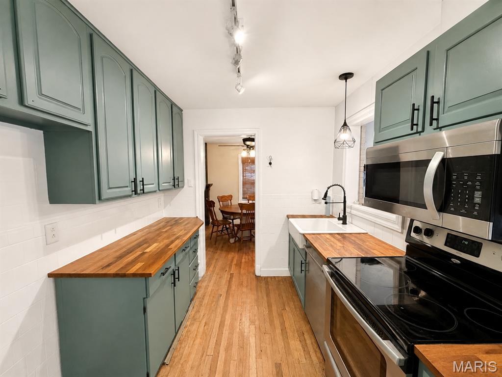 207 Tiffin Avenue Property Photo 10